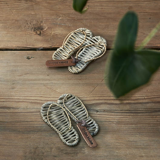 Rustic Rattan Summer Decoration Flip Flops
