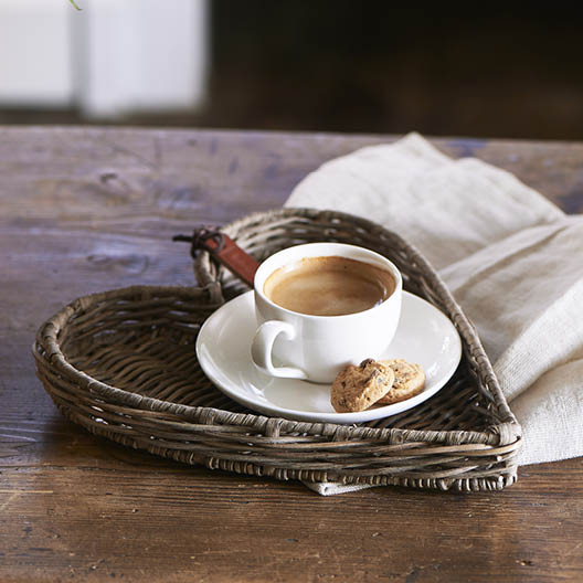 Rustic Rattan Heart Mini Tray