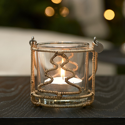 Rustic Rattan Christmas Tree Votive