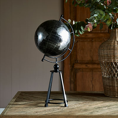 Greenwich Classic Globe Black